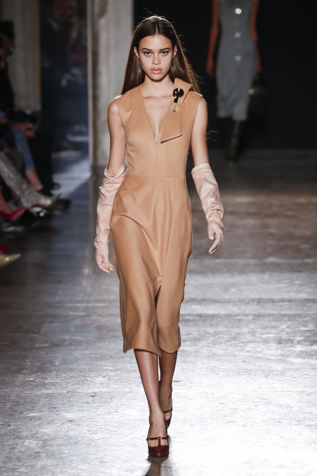 Fashion Week Milan Fall/Winter 2020 look 15 from the Genny collection womenswear