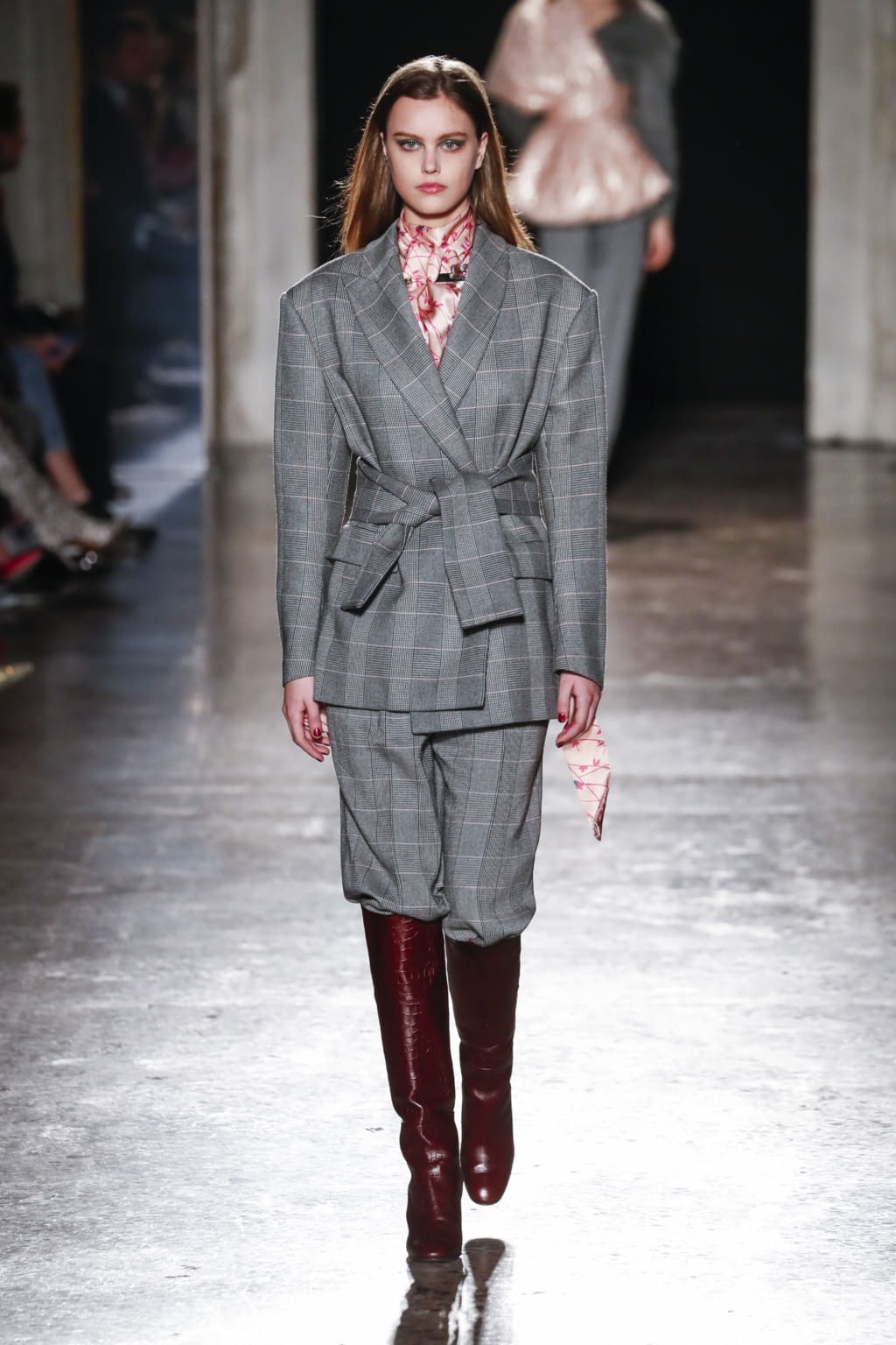 Fashion Week Milan Fall/Winter 2020 look 18 from the Genny collection womenswear