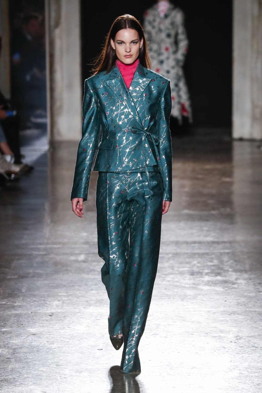 Fashion Week Milan Fall/Winter 2020 look 25 from the Genny collection womenswear