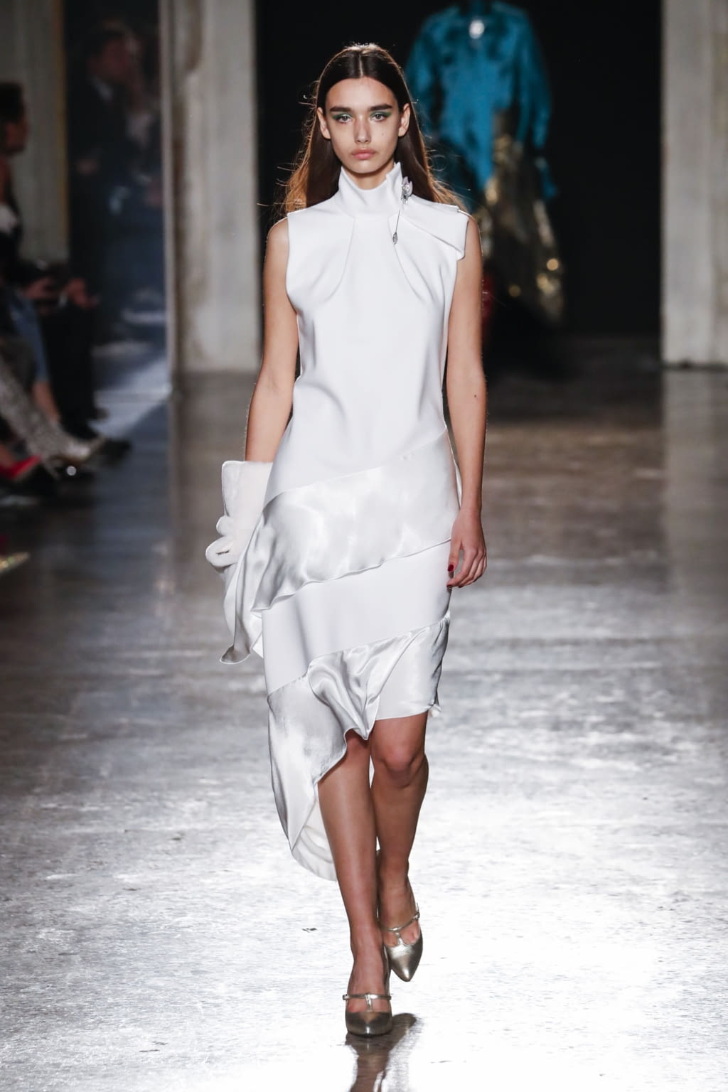 Fashion Week Milan Fall/Winter 2020 look 30 de la collection Genny womenswear