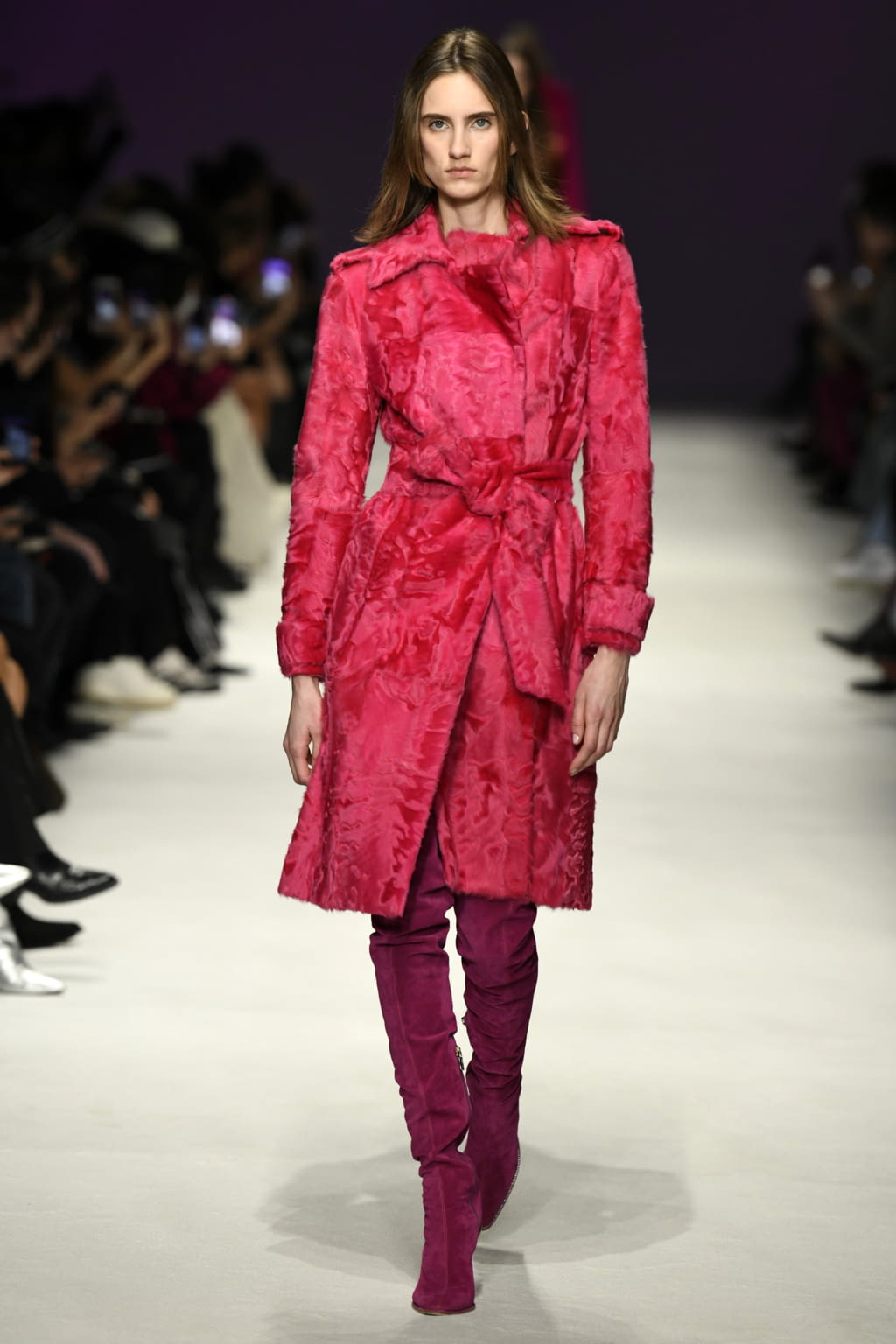 Fashion Week Milan Fall/Winter 2022 look 4 from the Genny collection womenswear