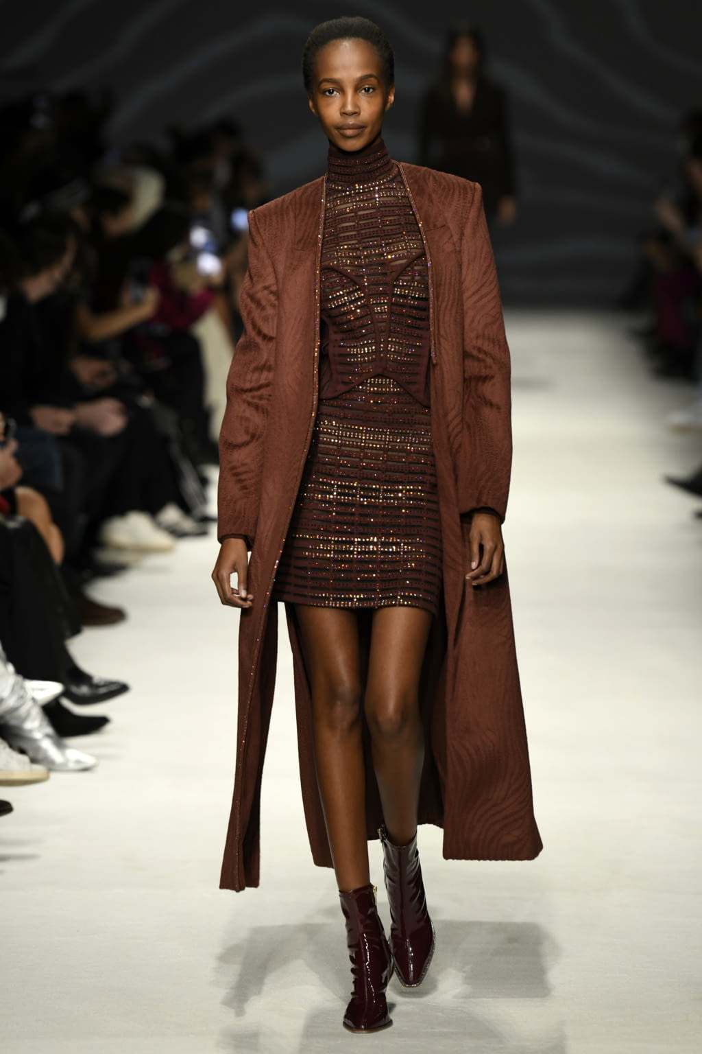 Fashion Week Milan Fall/Winter 2022 look 9 from the Genny collection womenswear