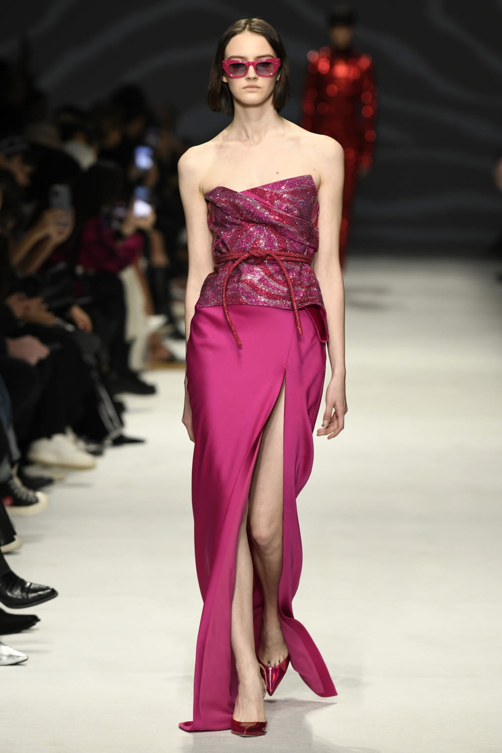 Fashion Week Milan Fall/Winter 2022 look 13 from the Genny collection 女装