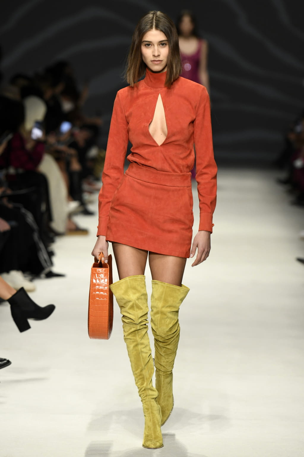 Fashion Week Milan Fall/Winter 2022 look 15 from the Genny collection womenswear