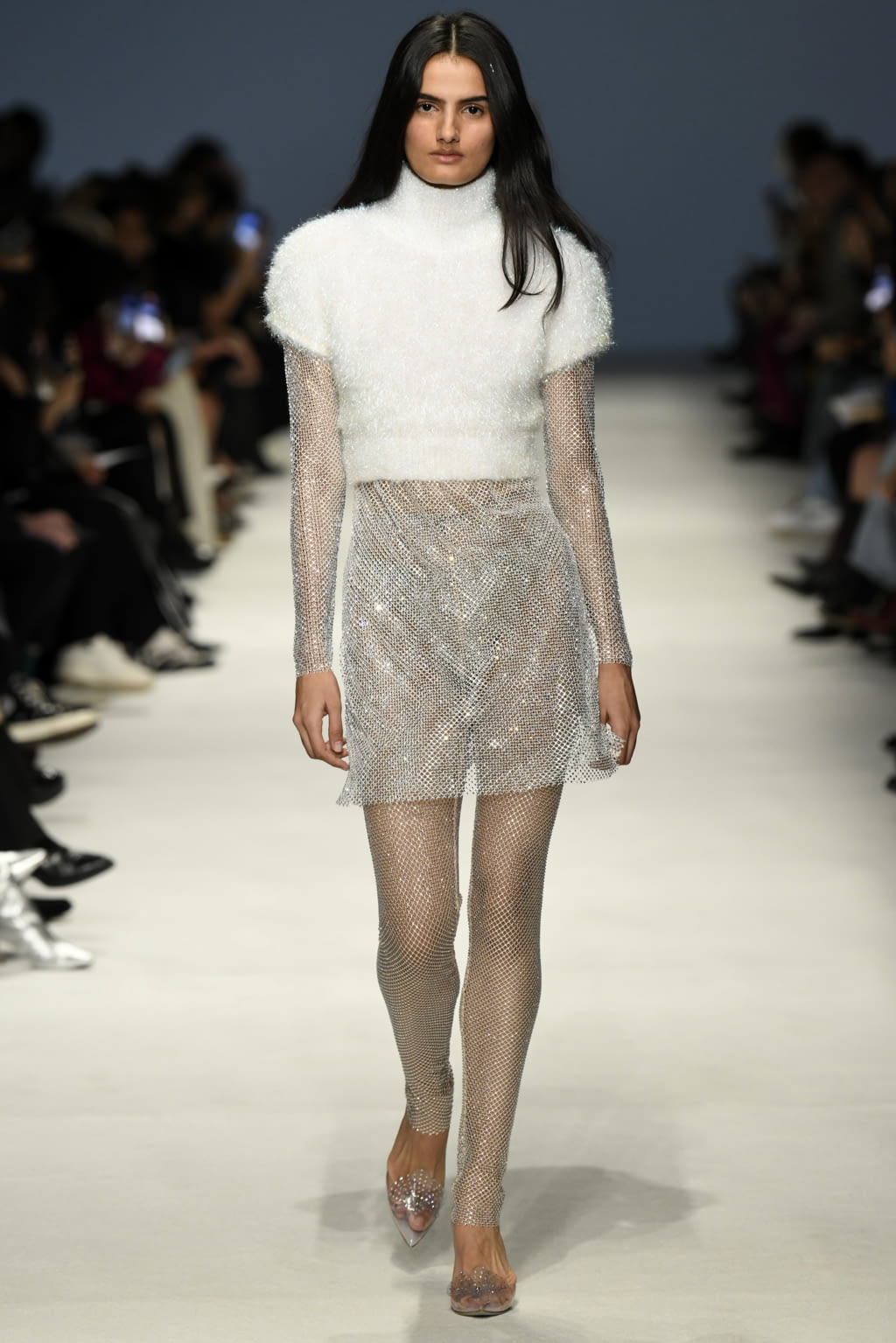 Fashion Week Milan Fall/Winter 2022 look 44 de la collection Genny womenswear