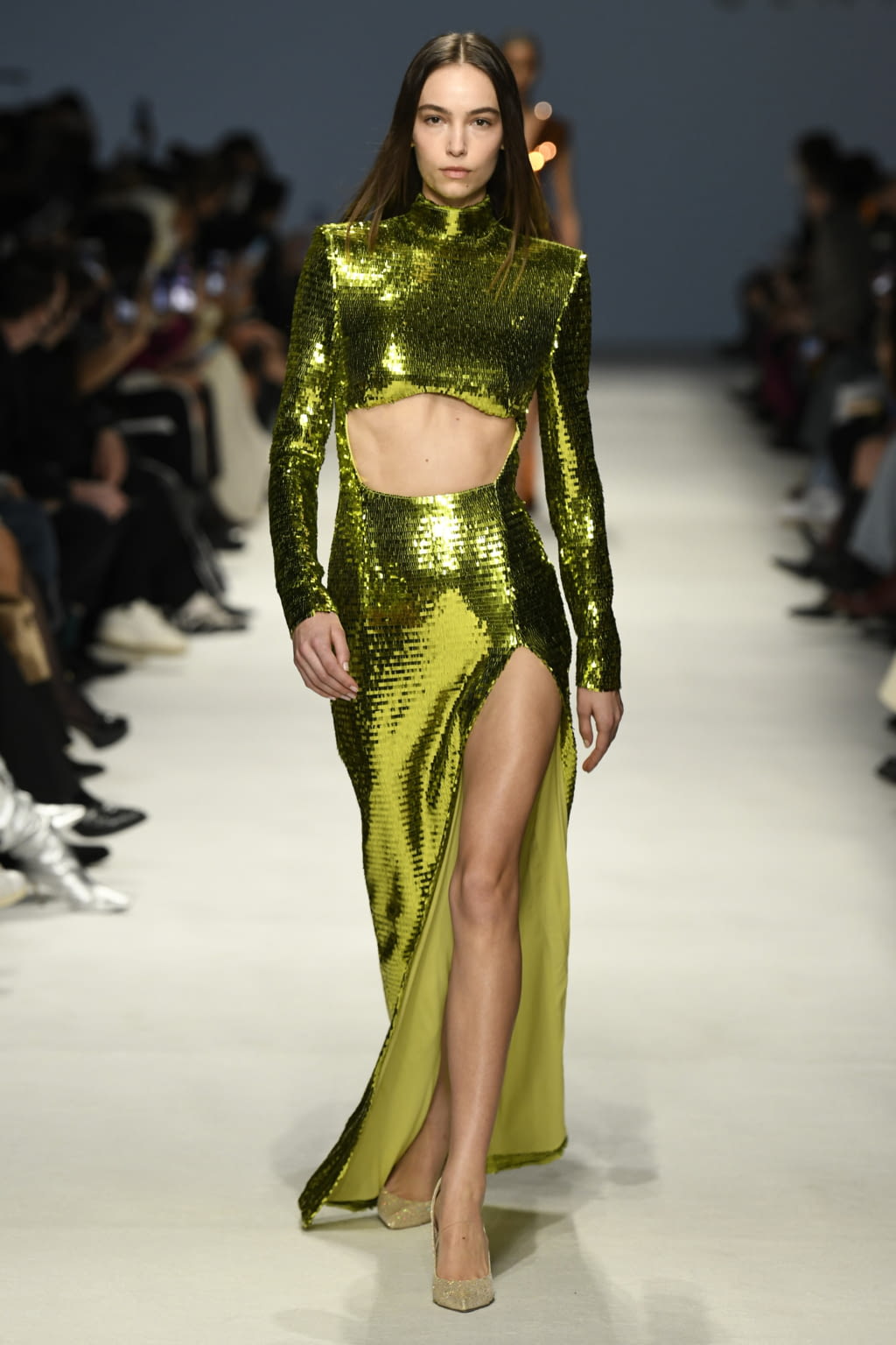 Fashion Week Milan Fall/Winter 2022 look 52 de la collection Genny womenswear