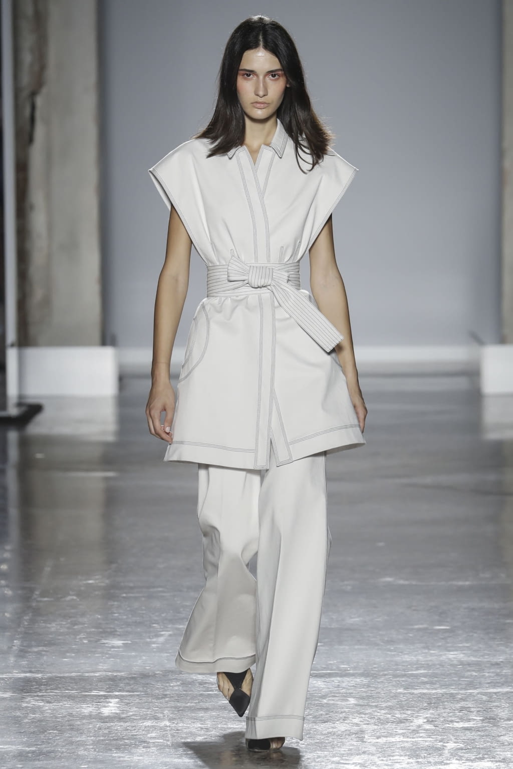 Fashion Week Milan Spring/Summer 2019 look 8 from the Genny collection womenswear