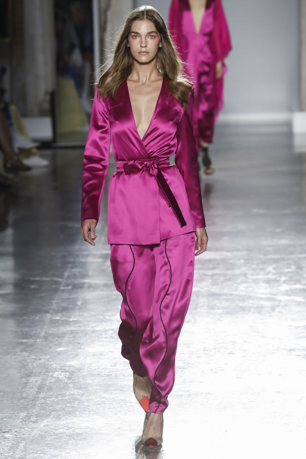 Fashion Week Milan Spring/Summer 2019 look 21 de la collection Genny womenswear