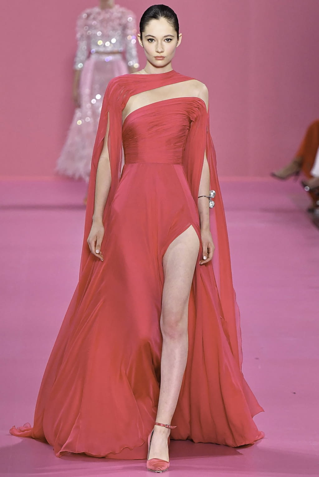 Fashion Week Paris Fall/Winter 2019 look 12 de la collection Georges Hobeika couture