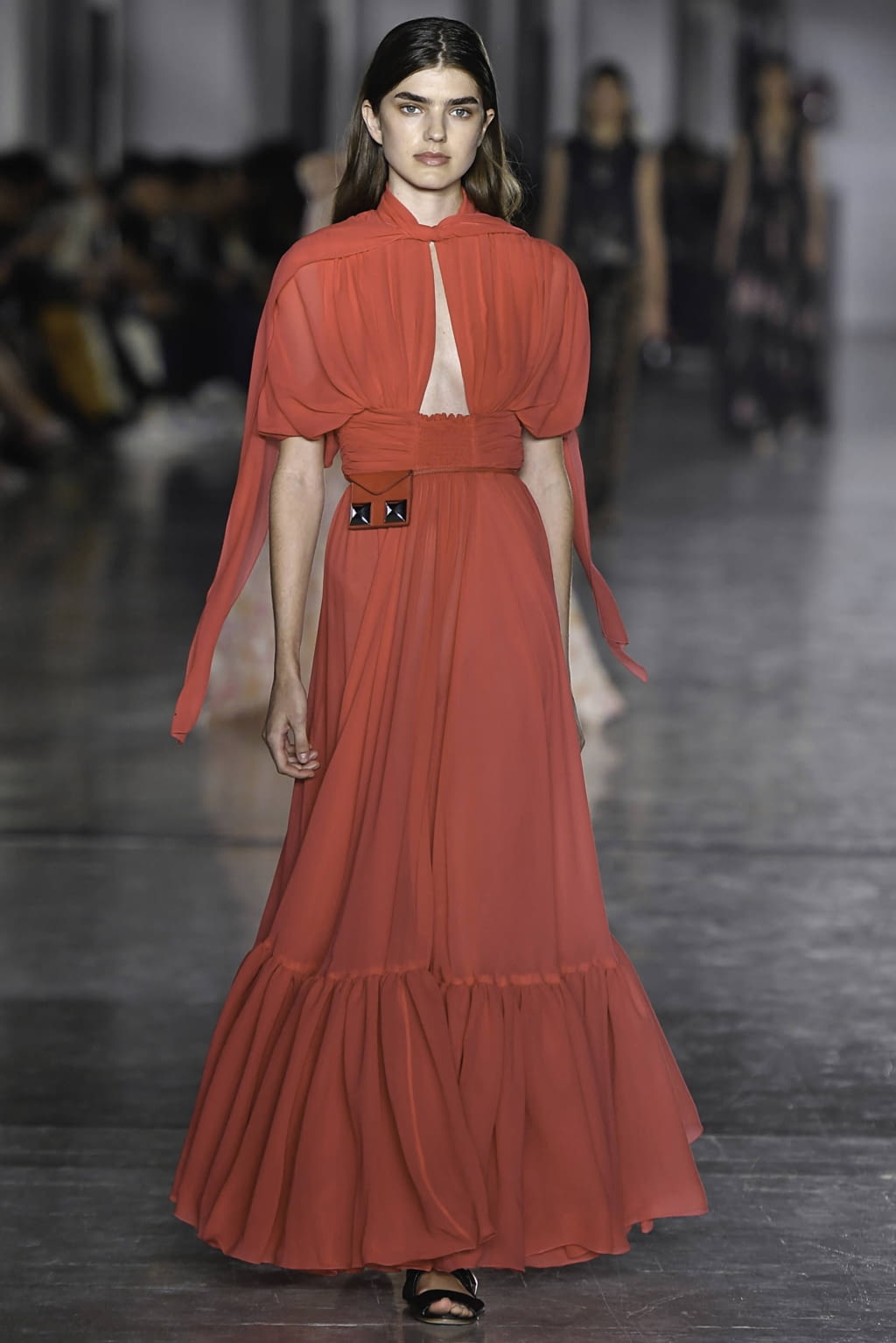 Fashion Week Paris Spring/Summer 2019 look 39 de la collection Giambattista Valli womenswear