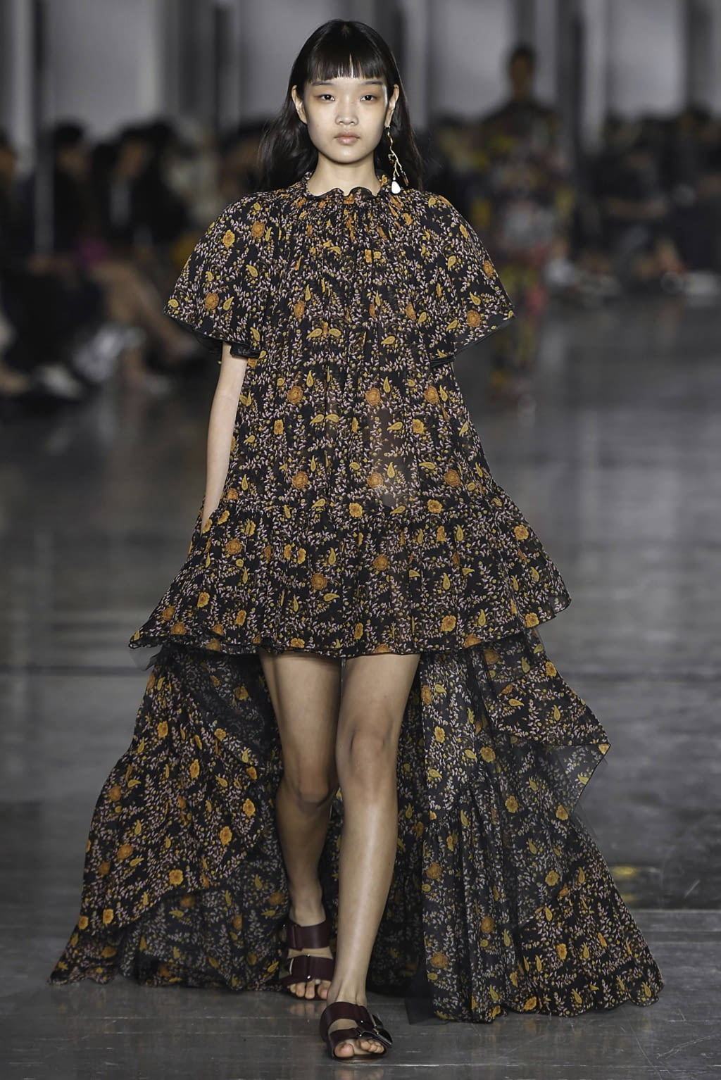 Fashion Week Paris Spring/Summer 2019 look 47 de la collection Giambattista Valli womenswear