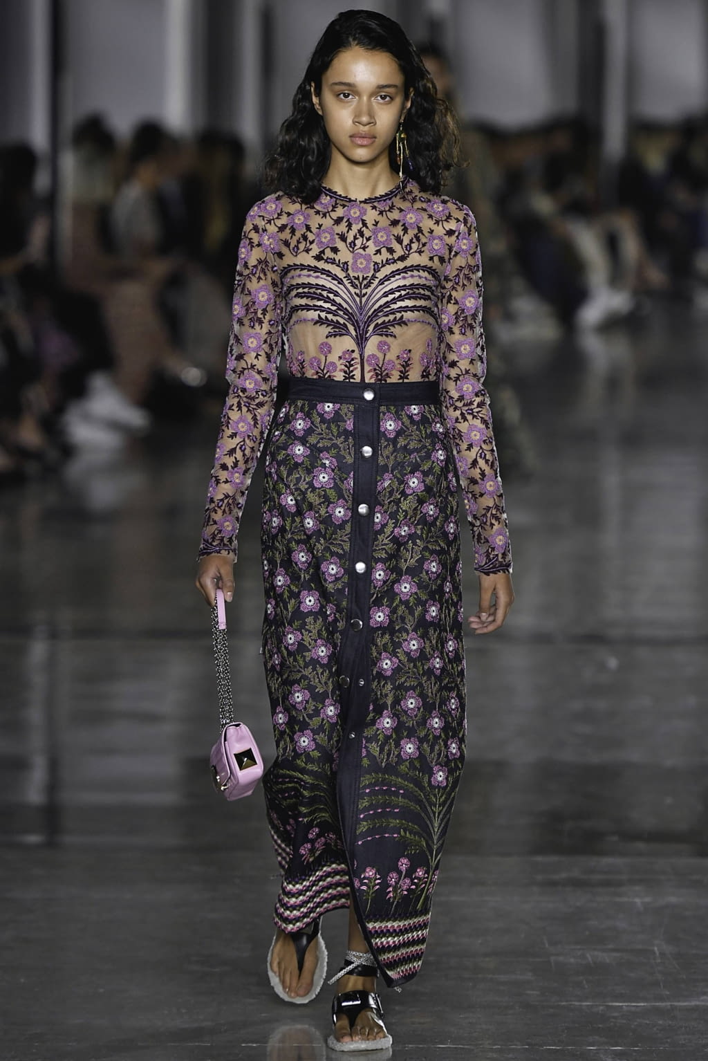 Fashion Week Paris Spring/Summer 2019 look 58 from the Giambattista Valli collection womenswear