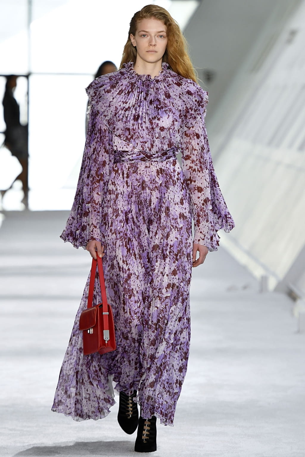 Fashion Week Paris Fall/Winter 2019 look 20 from the Giambattista Valli collection 女装