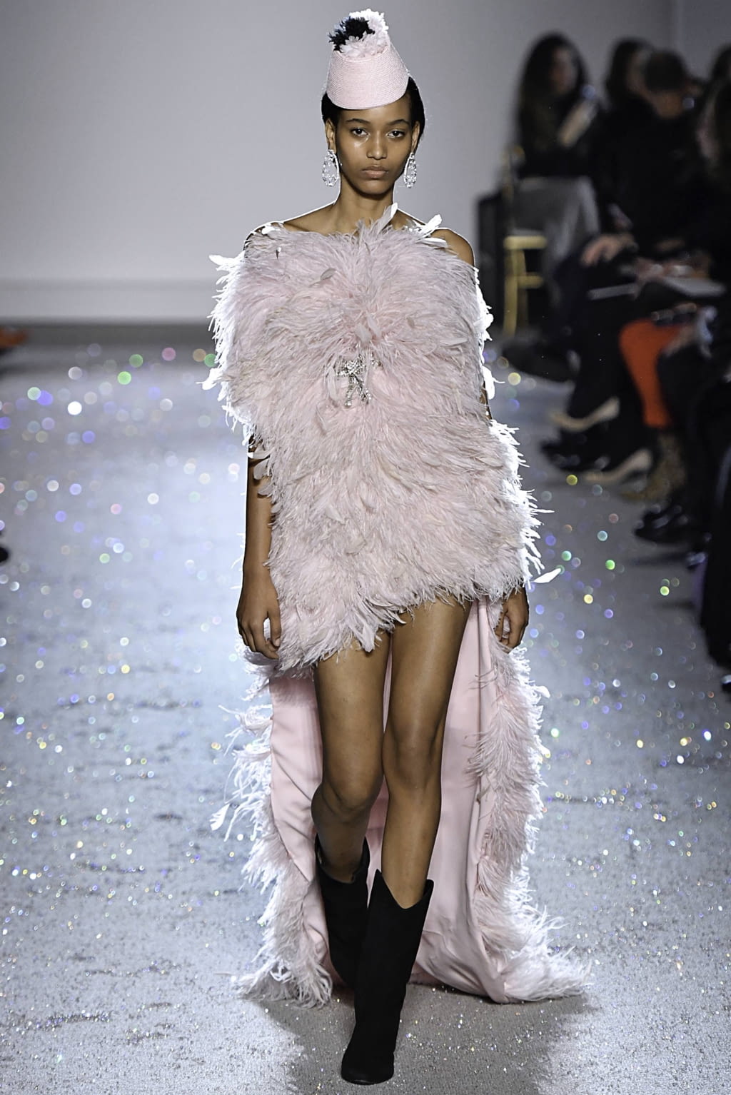 Fashion Week Paris Spring/Summer 2019 look 37 from the Giambattista Valli collection couture