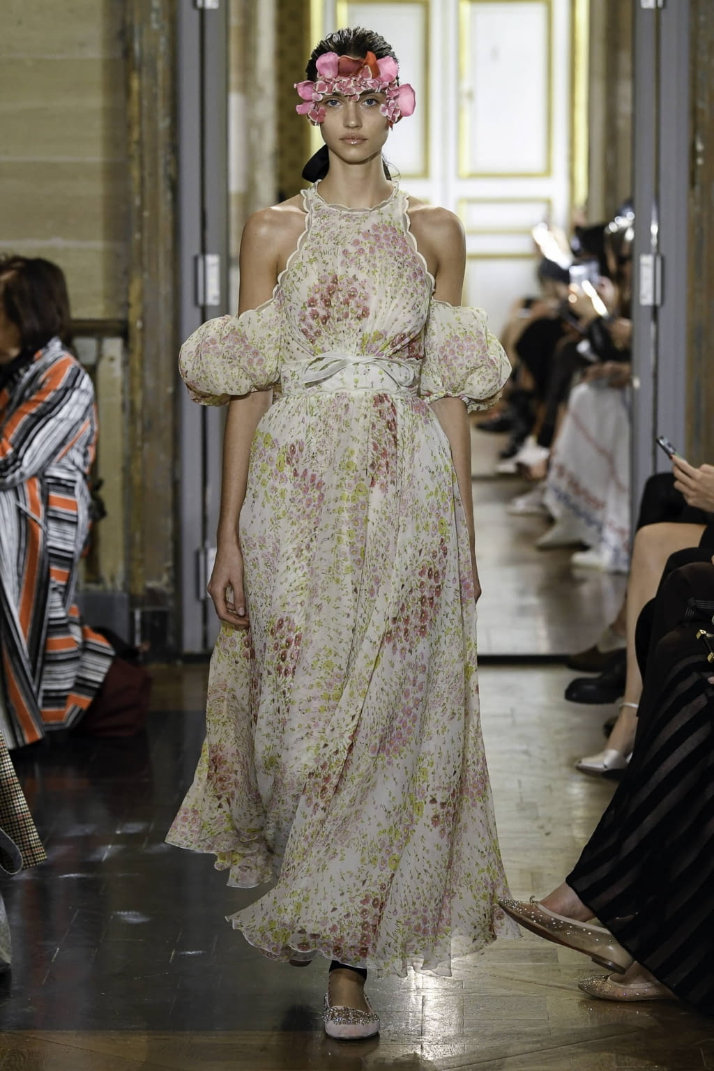 Fashion Week Paris Spring/Summer 2020 look 12 from the Giambattista Valli collection womenswear