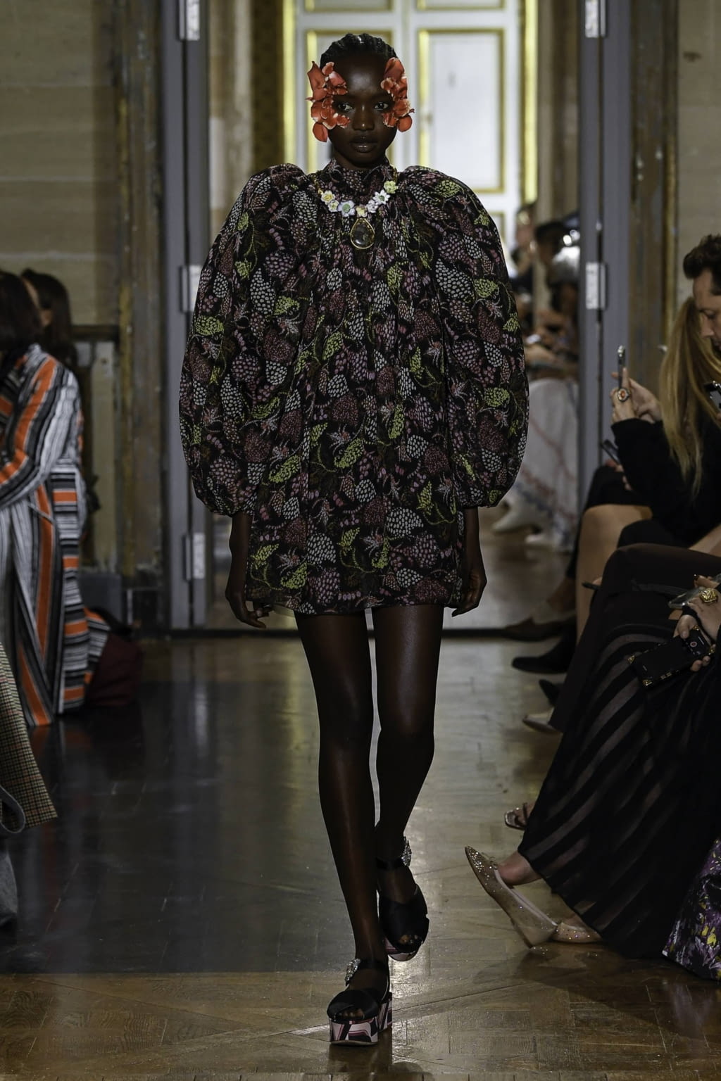 Fashion Week Paris Spring/Summer 2020 look 33 from the Giambattista Valli collection womenswear