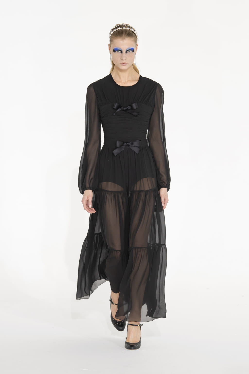 Fashion Week Paris Fall/Winter 2021 look 43 from the Giambattista Valli collection womenswear