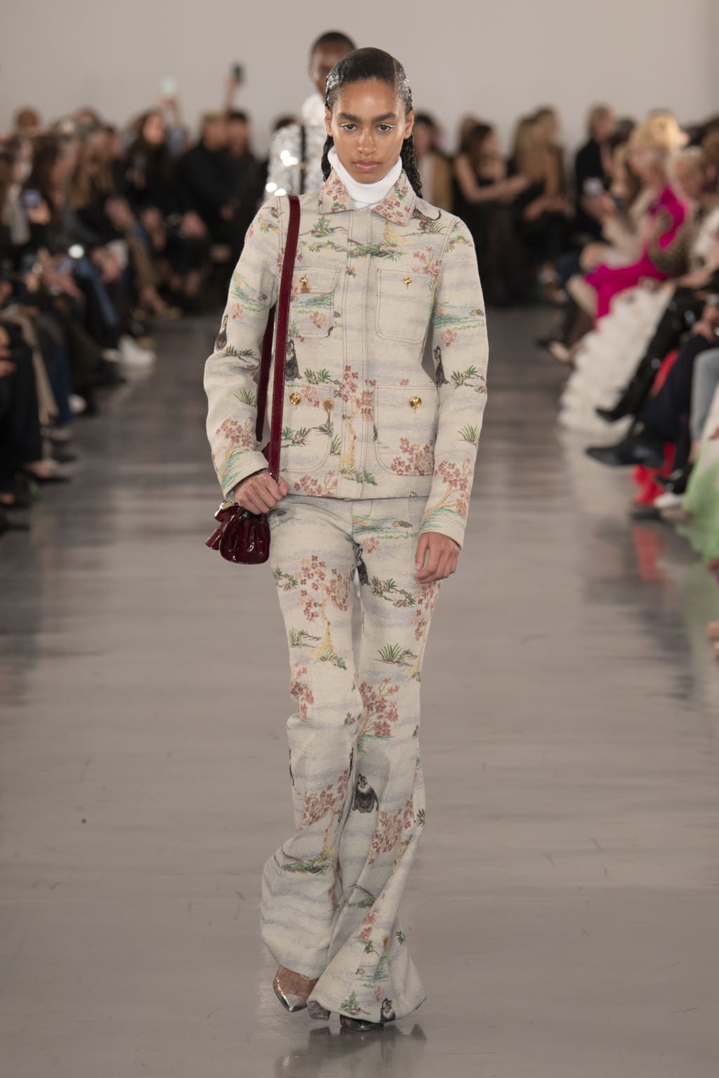 Fashion Week Paris Fall/Winter 2022 look 13 from the Giambattista Valli collection 女装