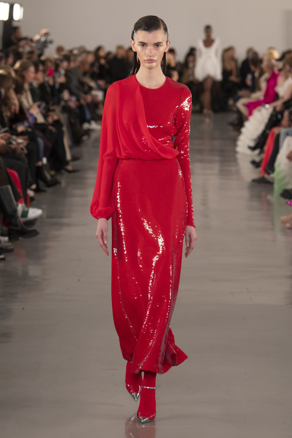 Fashion Week Paris Fall/Winter 2022 look 44 from the Giambattista Valli collection womenswear