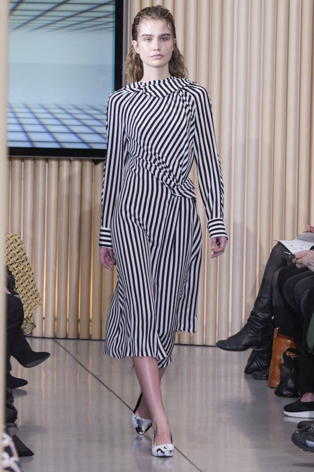 Fashion Week Milan Fall/Winter 2020 look 5 from the Gilberto Calzolari collection womenswear