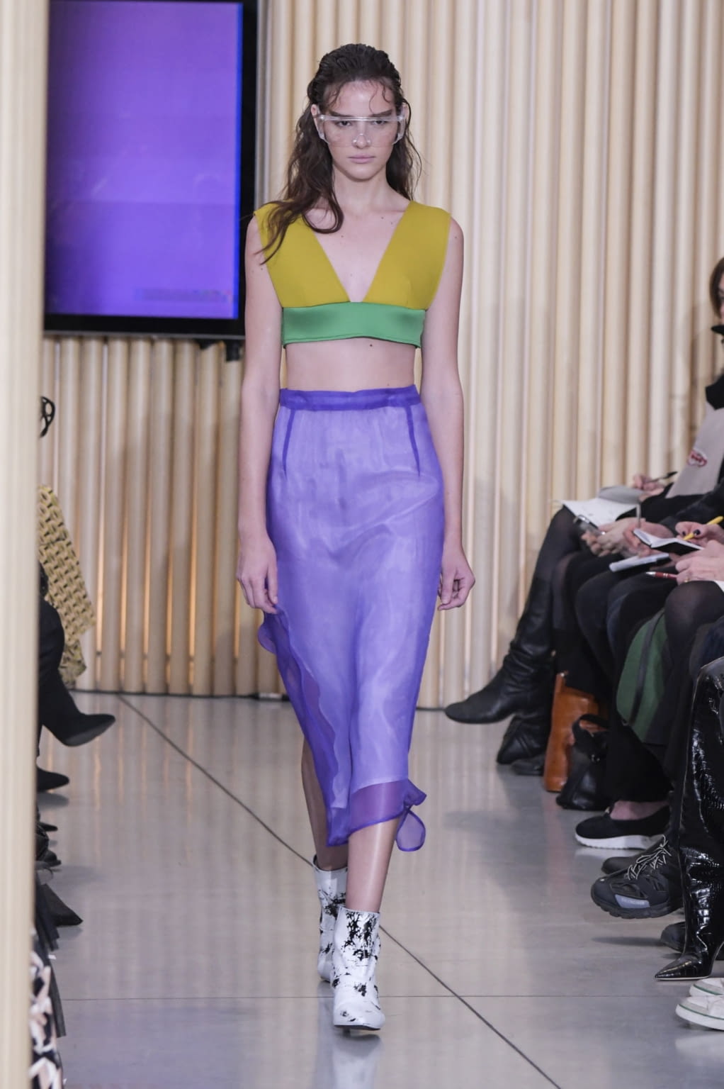 Fashion Week Milan Fall/Winter 2020 look 10 from the Gilberto Calzolari collection womenswear
