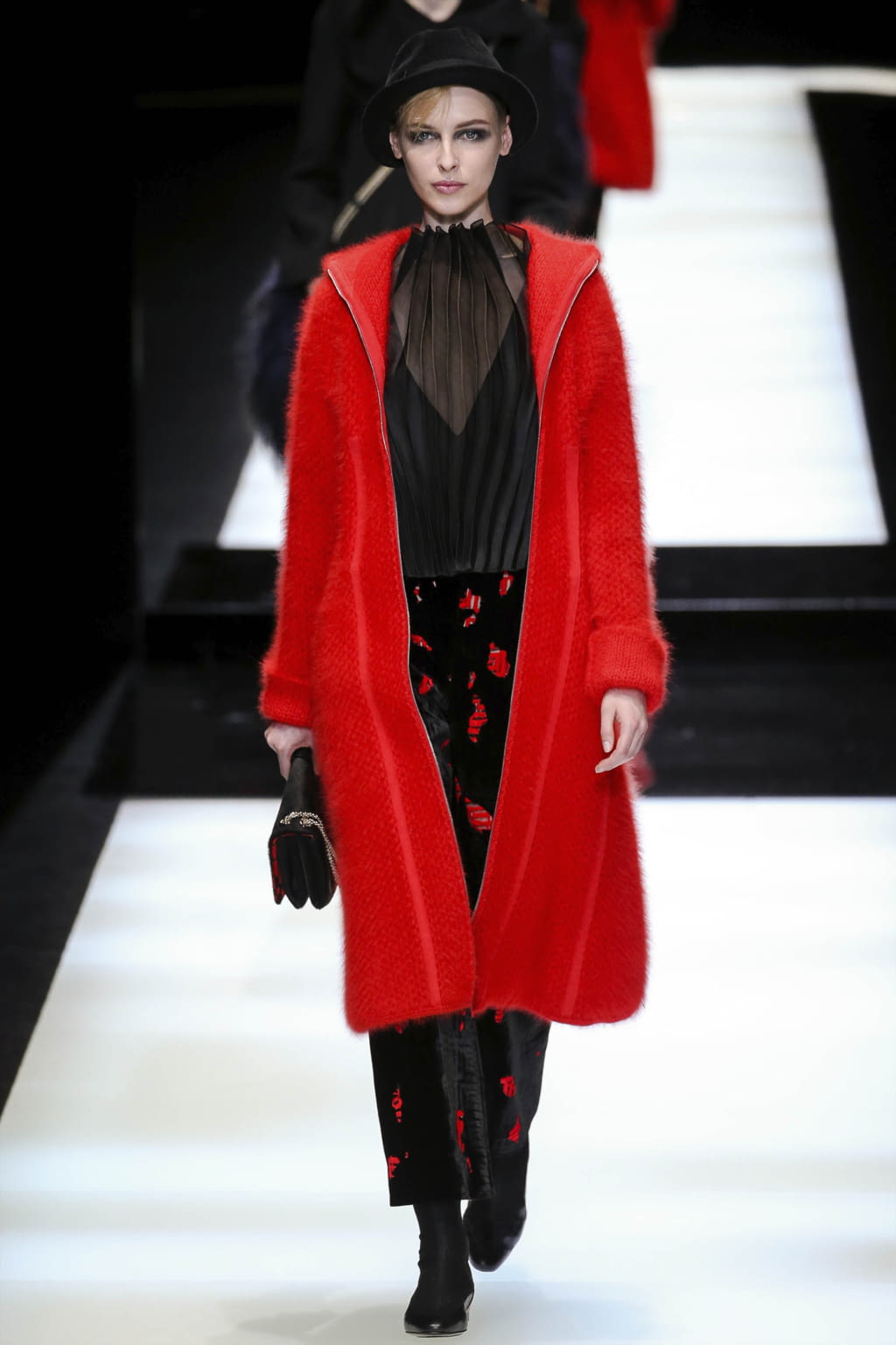 Fashion Week Milan Fall/Winter 2017 look 23 from the Giorgio Armani collection 女装