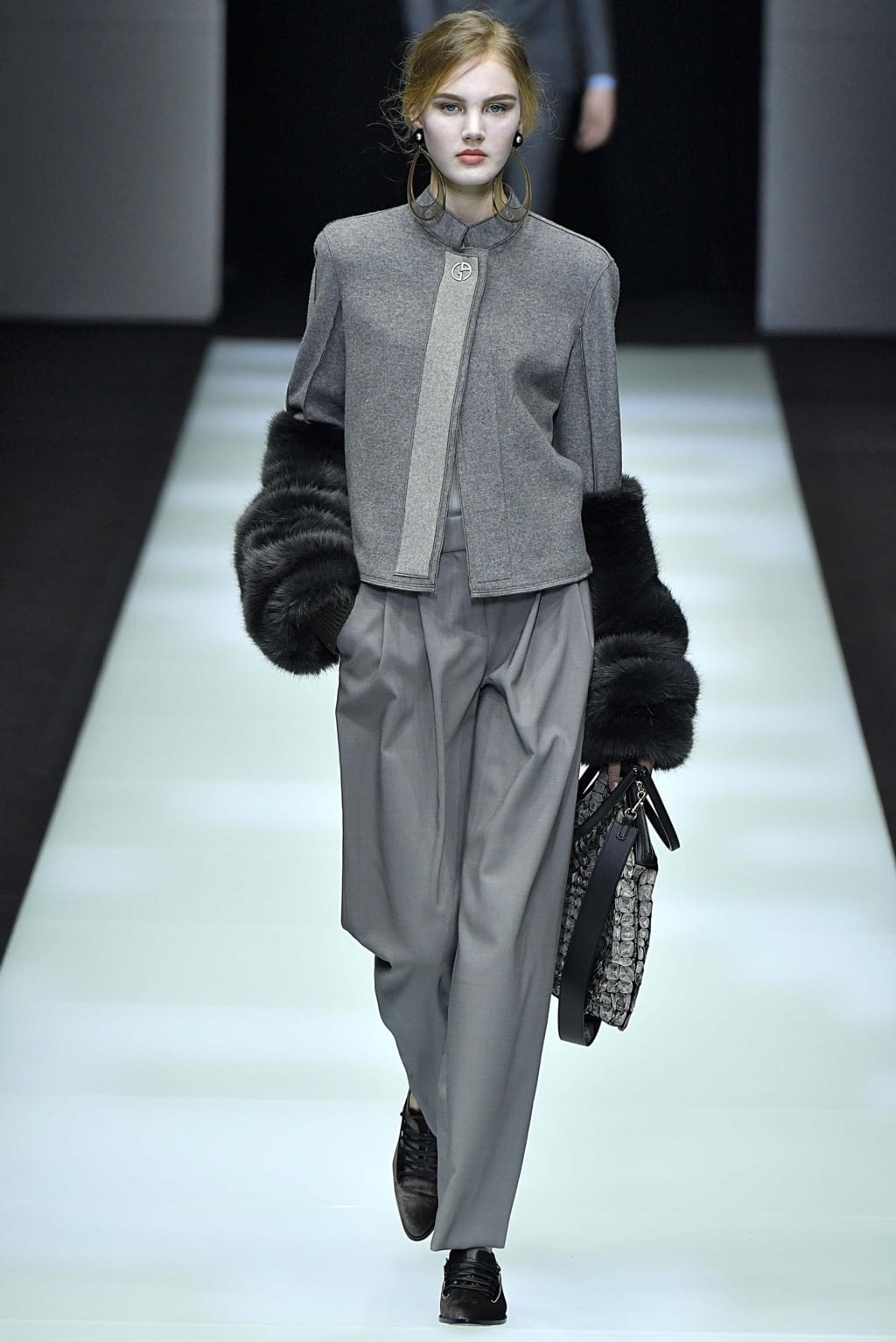 Fashion Week Milan Fall/Winter 2018 look 14 from the Giorgio Armani collection 女装