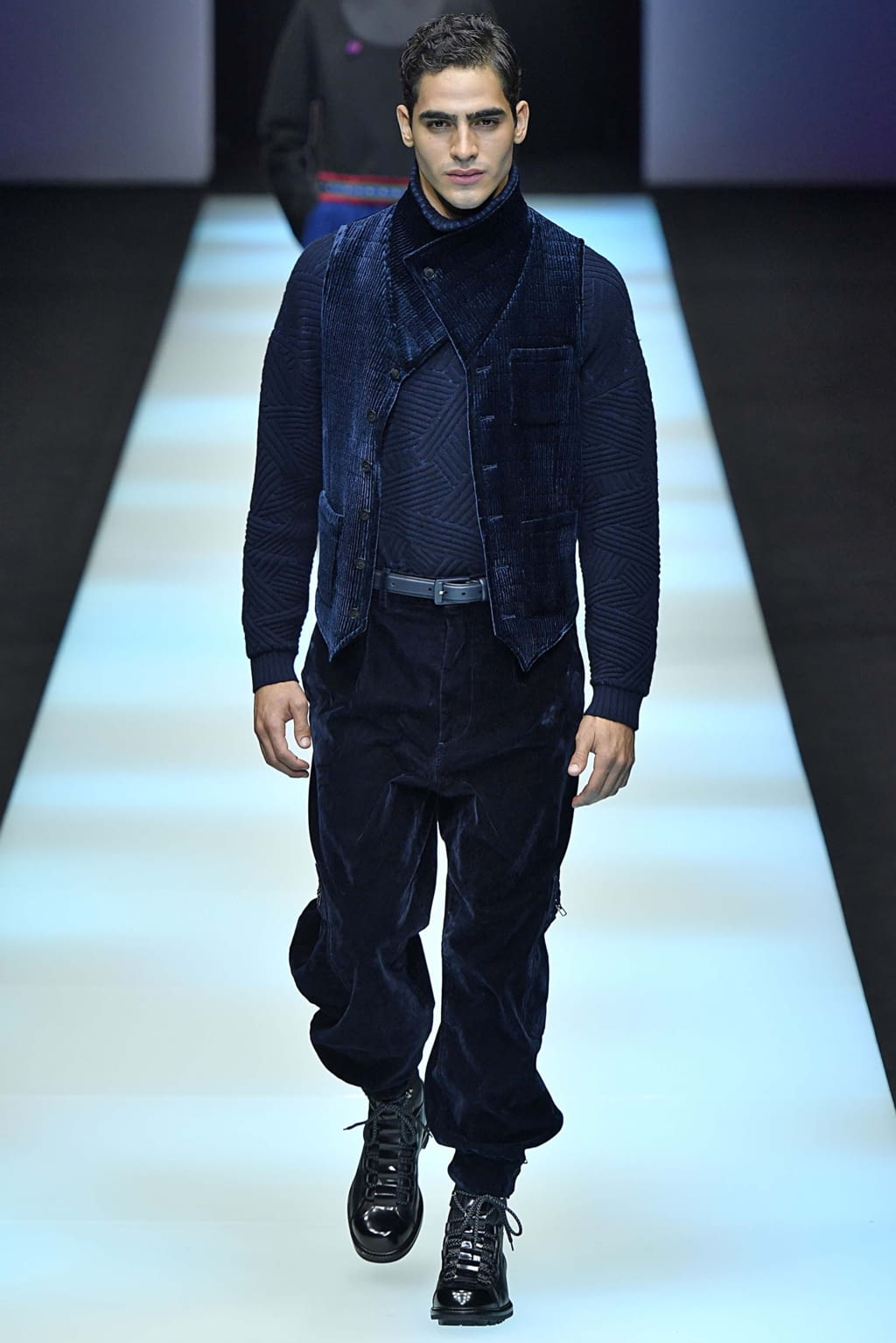 Fashion Week Milan Fall/Winter 2018 look 49 from the Giorgio Armani collection womenswear