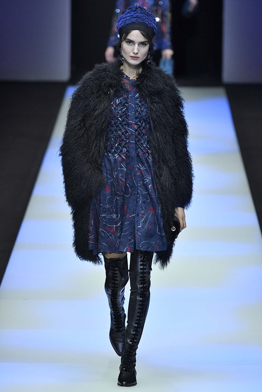 Fashion Week Milan Fall/Winter 2018 look 78 from the Giorgio Armani collection womenswear