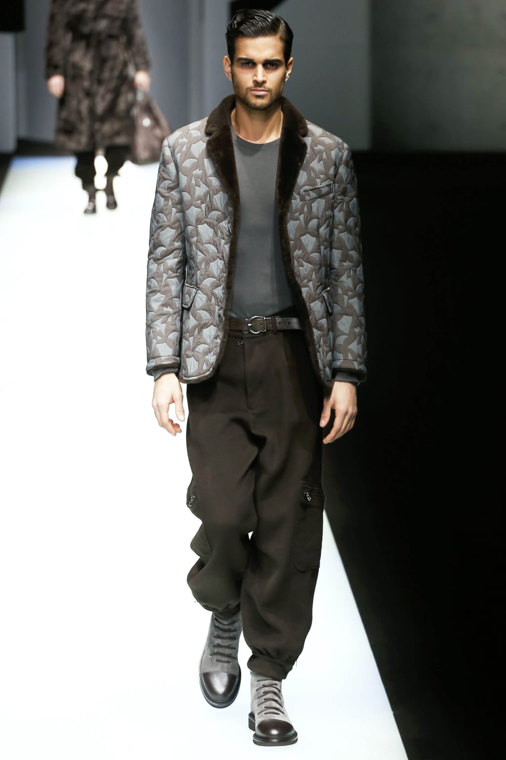 Fashion Week Milan Fall/Winter 2018 look 46 de la collection Giorgio Armani menswear