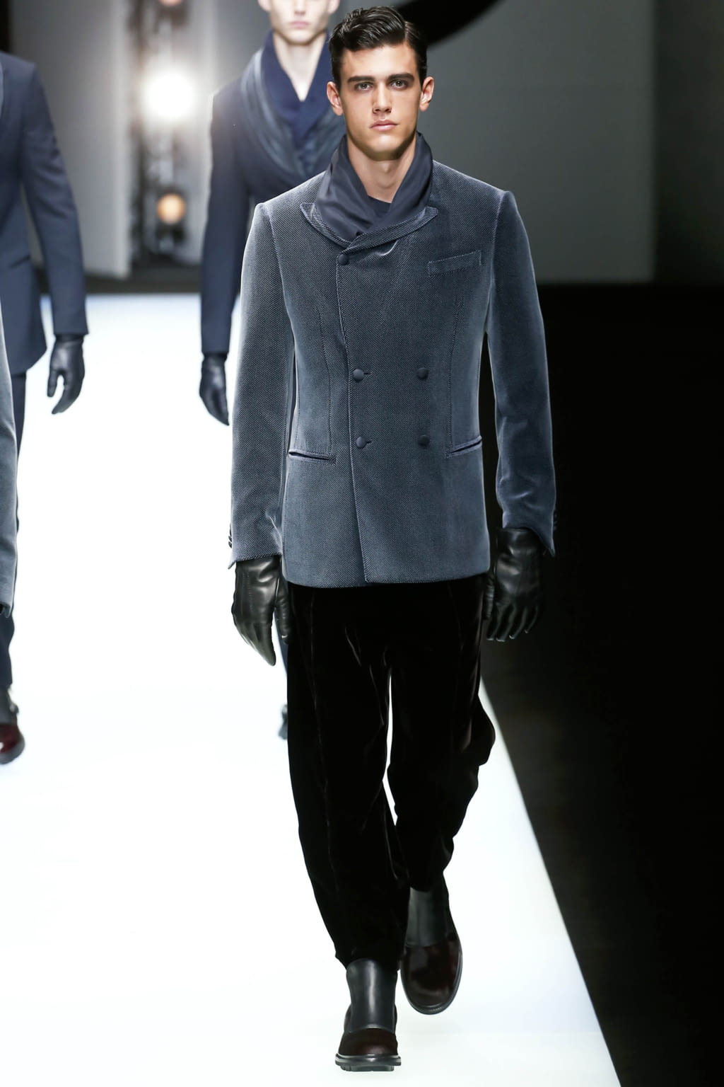 Fashion Week Milan Fall/Winter 2018 look 80 de la collection Giorgio Armani menswear