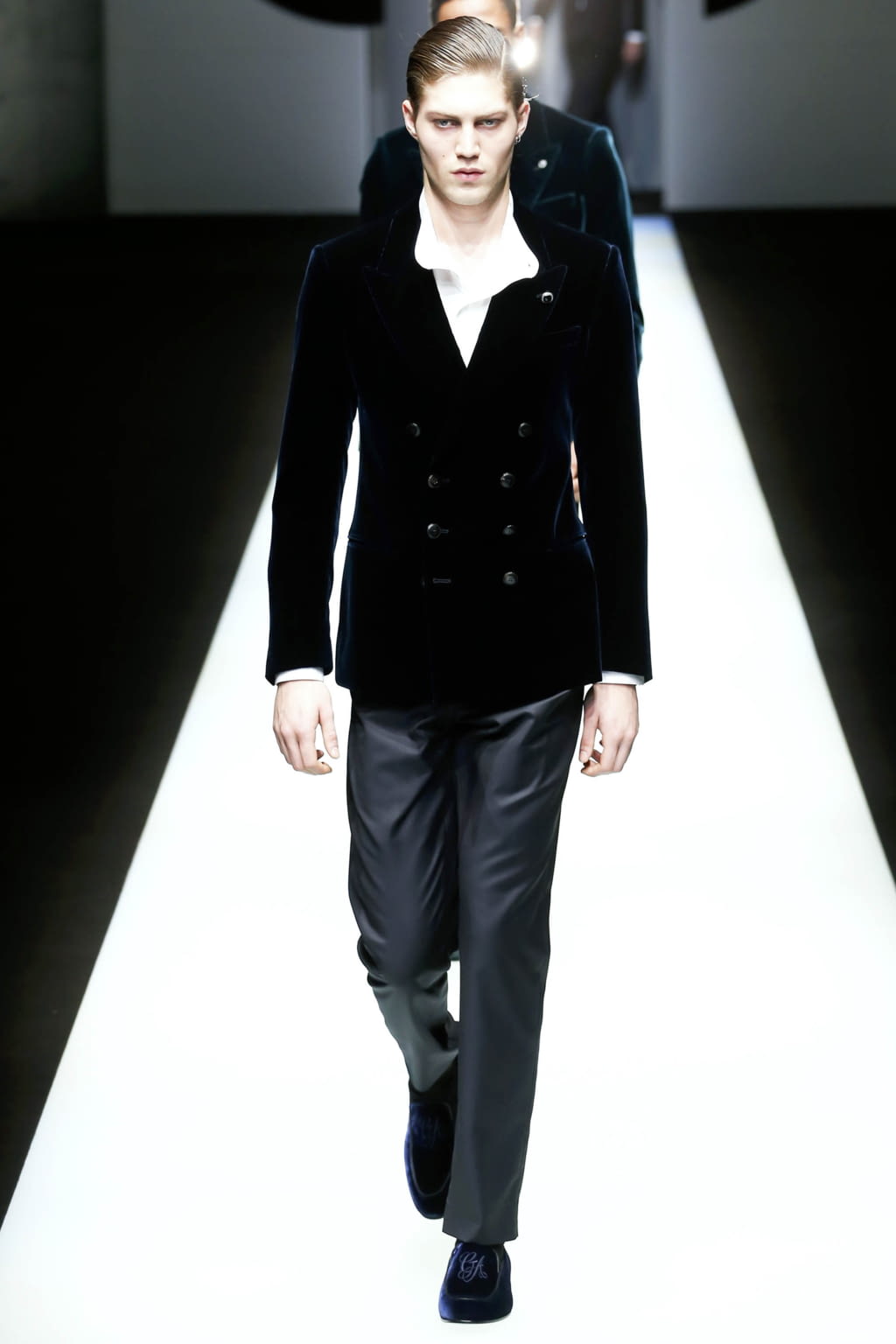 Fashion Week Milan Fall/Winter 2018 look 84 from the Giorgio Armani collection menswear