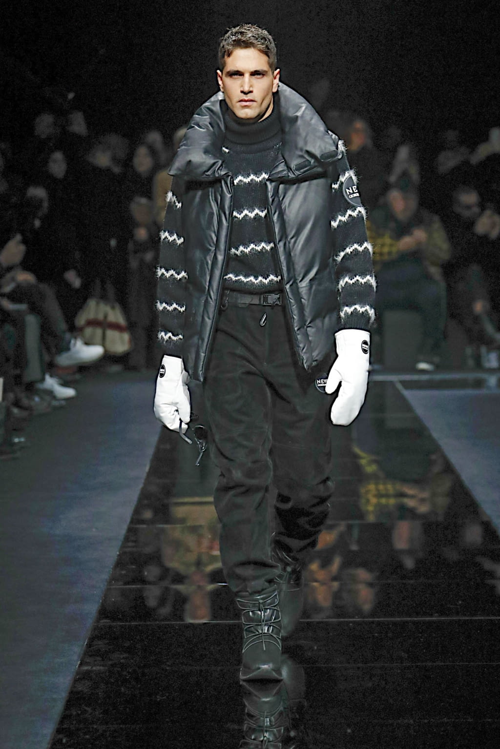 Fashion Week Milan Fall/Winter 2020 look 10 from the Giorgio Armani collection menswear