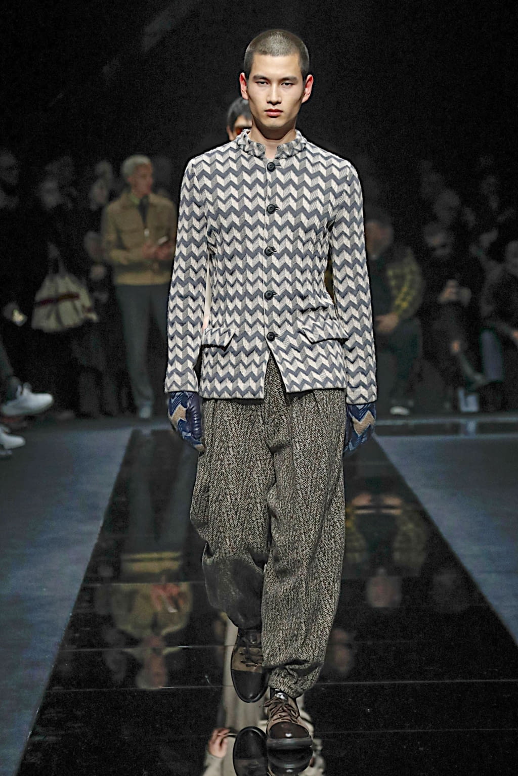 Fashion Week Milan Fall/Winter 2020 look 18 from the Giorgio Armani collection menswear
