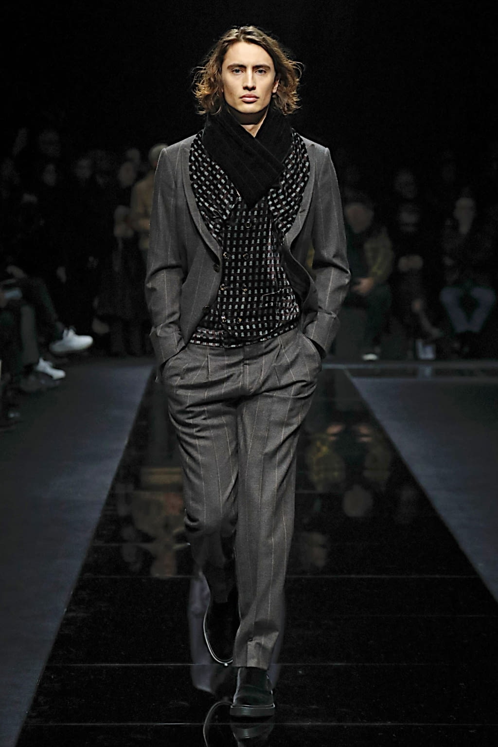 Fashion Week Milan Fall/Winter 2020 look 45 from the Giorgio Armani collection menswear