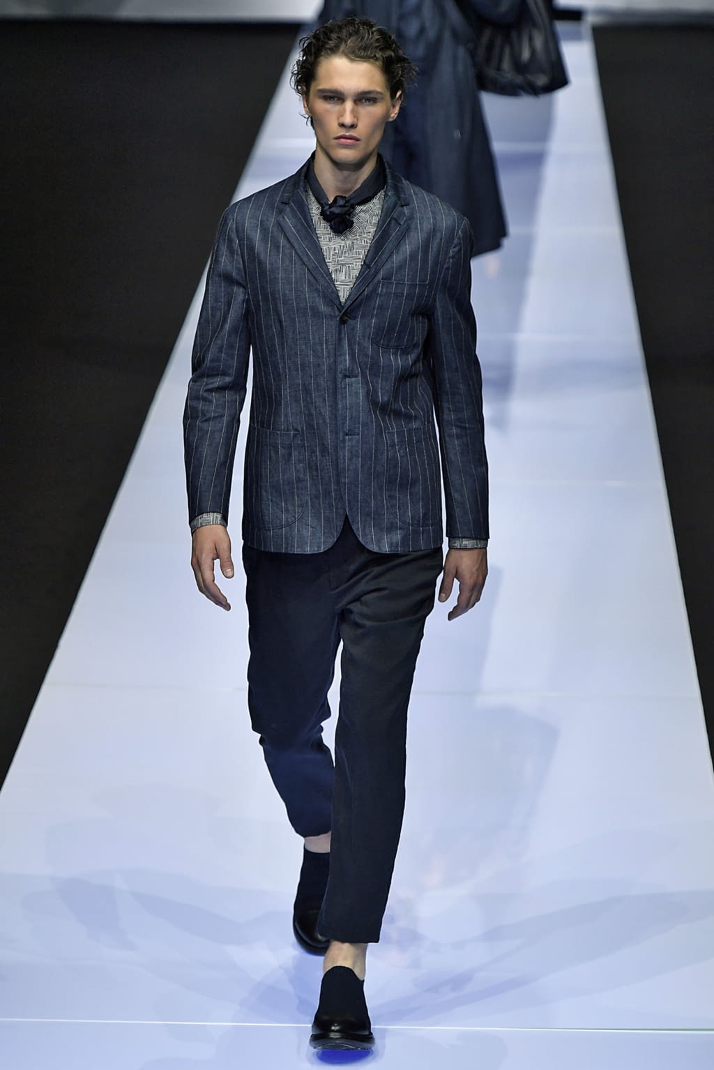 Fashion Week Milan Spring/Summer 2019 look 13 from the Giorgio Armani collection 男装
