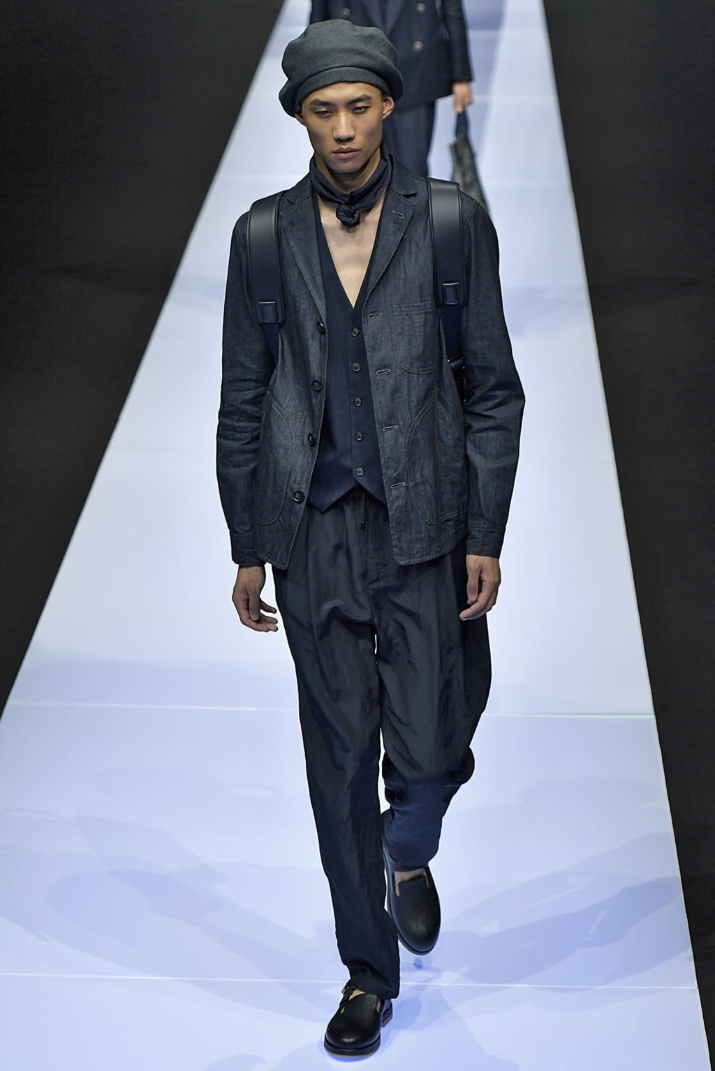 Fashion Week Milan Spring/Summer 2019 look 17 from the Giorgio Armani collection menswear