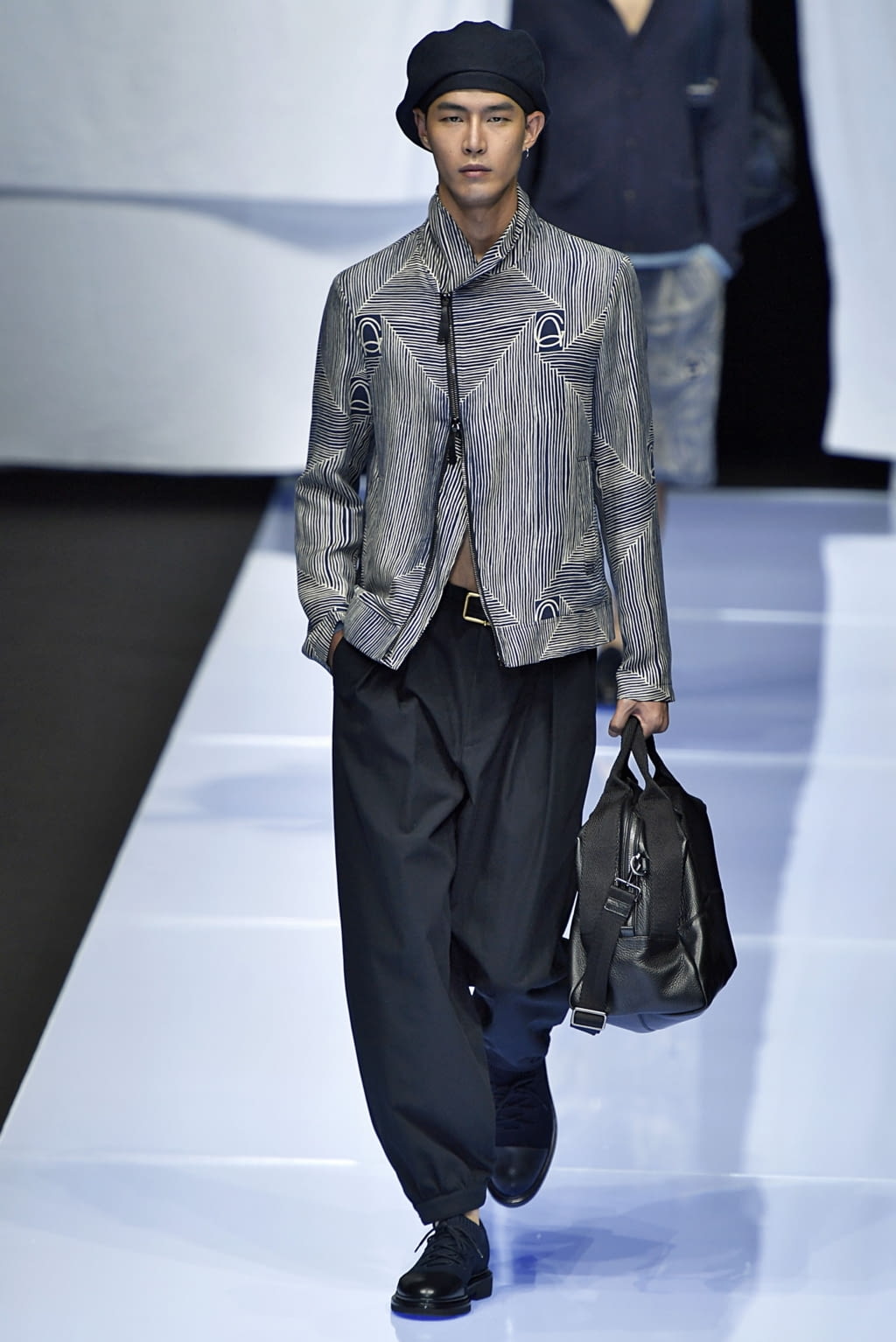Fashion Week Milan Spring/Summer 2019 look 21 from the Giorgio Armani collection menswear