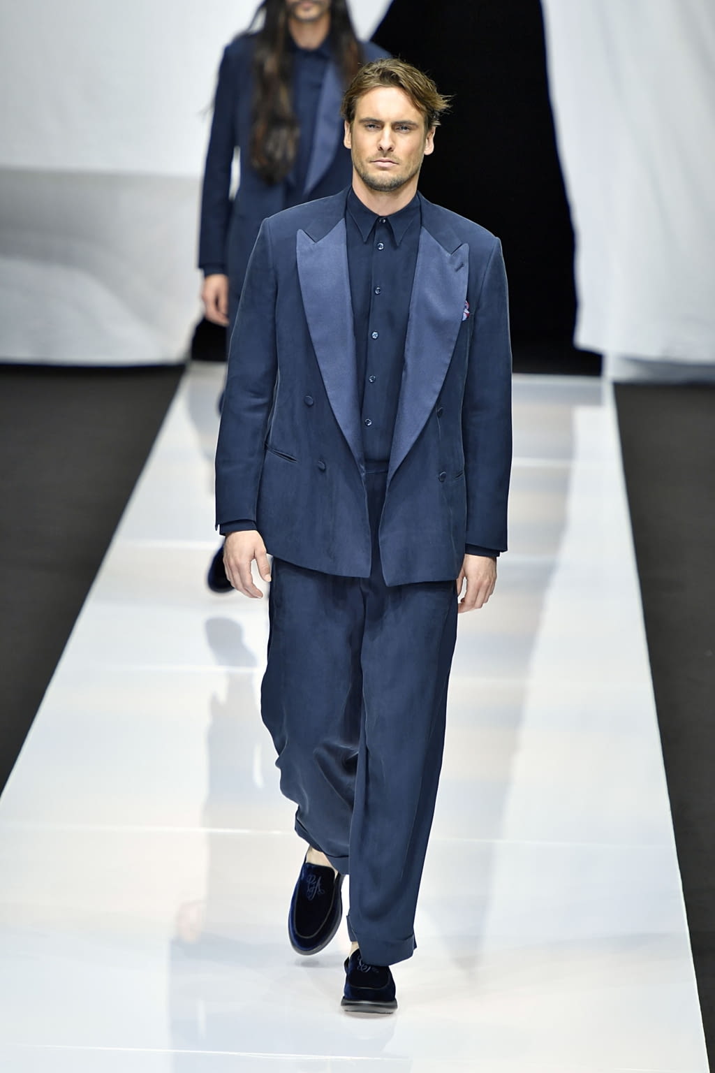 Fashion Week Milan Spring/Summer 2019 look 34 from the Giorgio Armani collection menswear