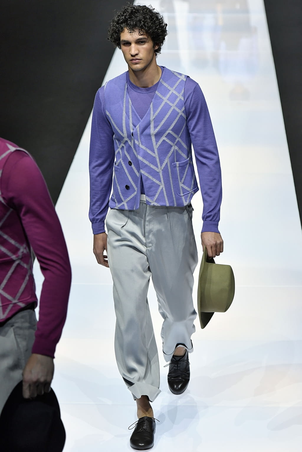 Fashion Week Milan Spring/Summer 2019 look 54 from the Giorgio Armani collection 男装