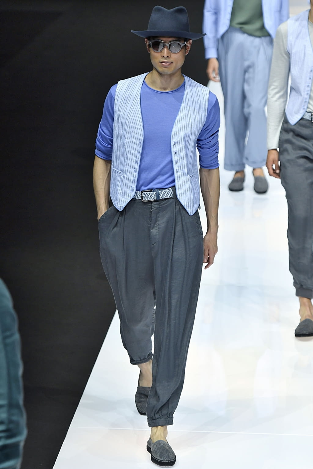 Fashion Week Milan Spring/Summer 2019 look 57 from the Giorgio Armani collection menswear
