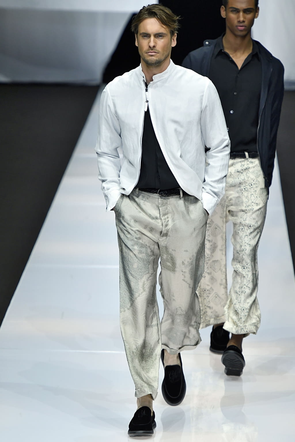 Fashion Week Milan Spring/Summer 2019 look 84 from the Giorgio Armani collection menswear