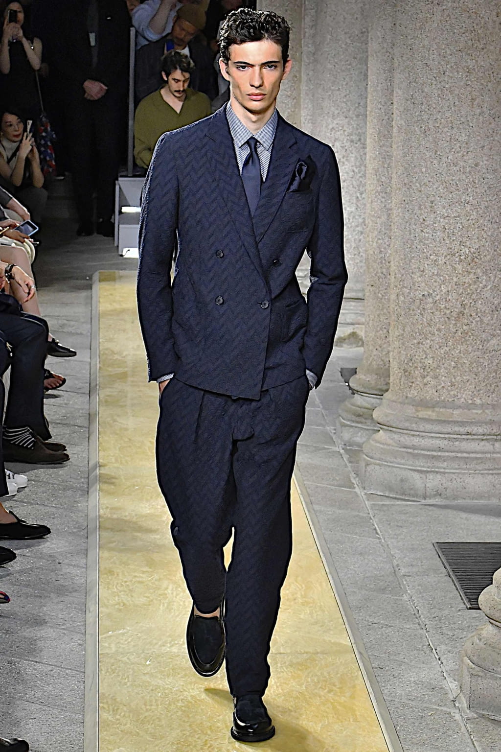 Fashion Week Milan Spring/Summer 2020 look 33 from the Giorgio Armani collection menswear