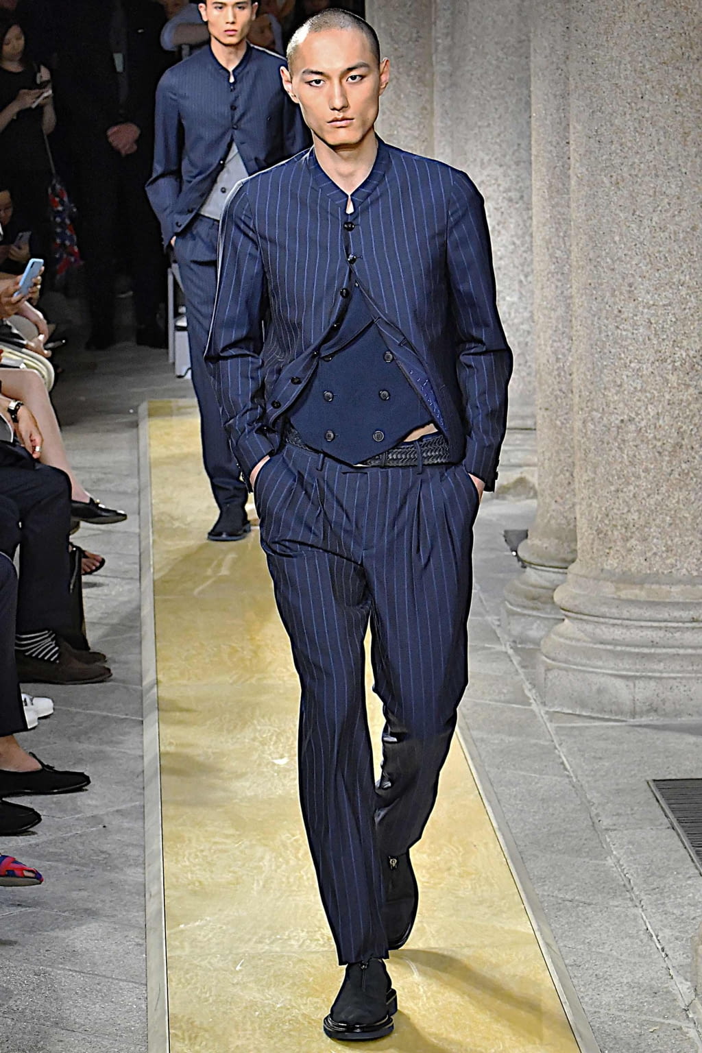 Fashion Week Milan Spring/Summer 2020 look 52 from the Giorgio Armani collection menswear