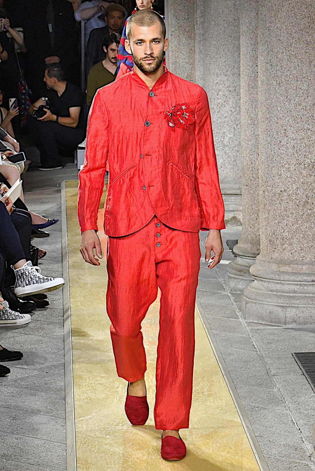 Fashion Week Milan Spring/Summer 2020 look 86 from the Giorgio Armani collection menswear