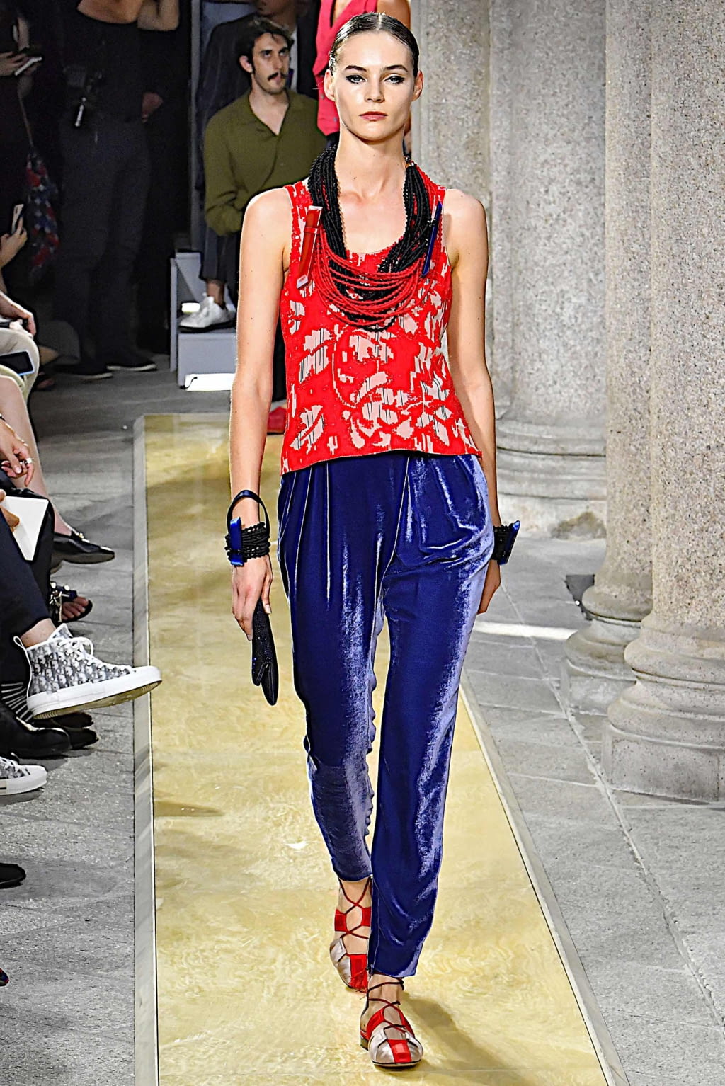 Fashion Week Milan Spring/Summer 2020 look 103 de la collection Giorgio Armani menswear