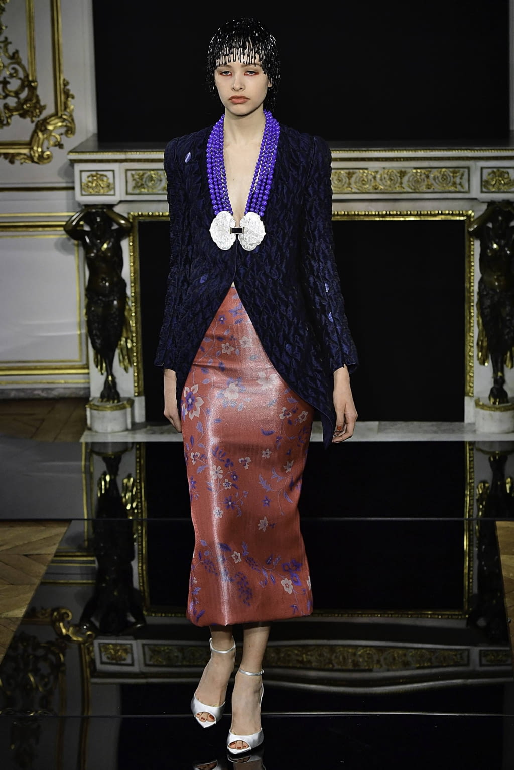 Fashion Week Paris Spring/Summer 2019 look 37 from the Giorgio Armani Privé collection couture