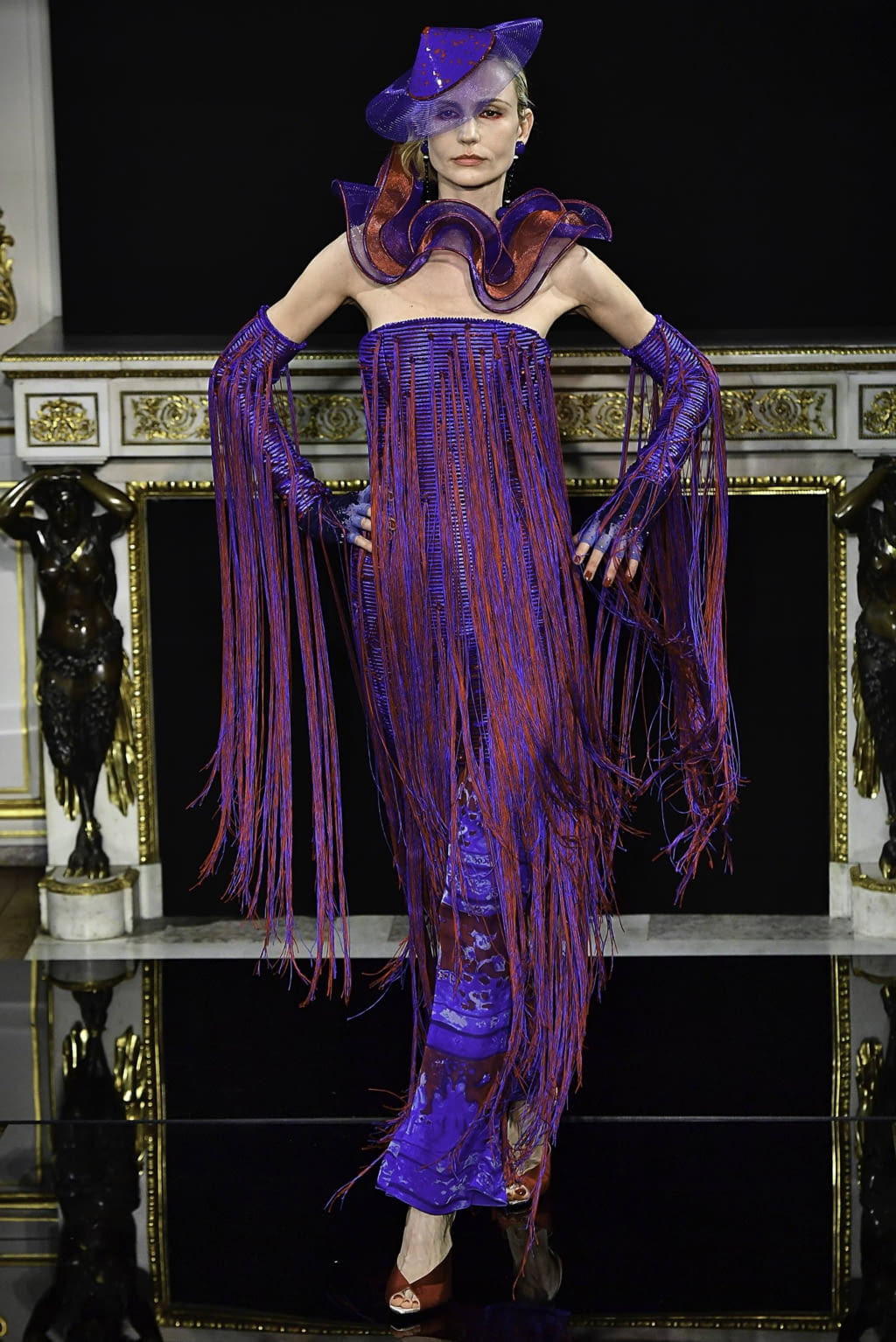 Fashion Week Paris Spring/Summer 2019 look 45 from the Giorgio Armani Privé collection couture