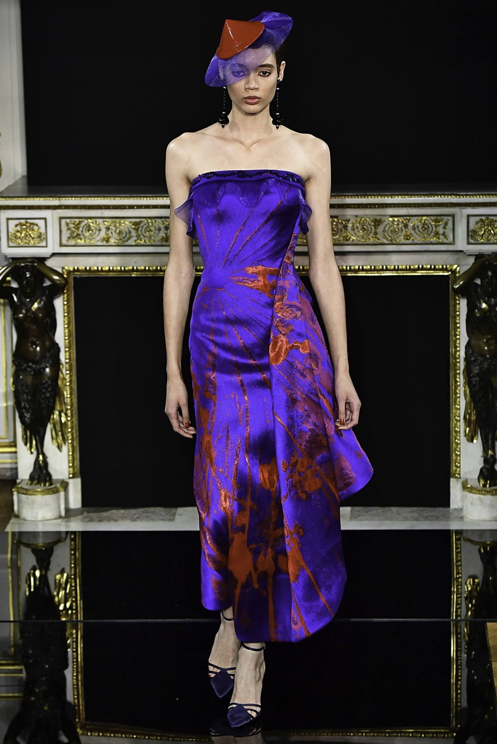 Giorgio Armani Privé S/S19 couture #50 - Tagwalk: el buscador de moda