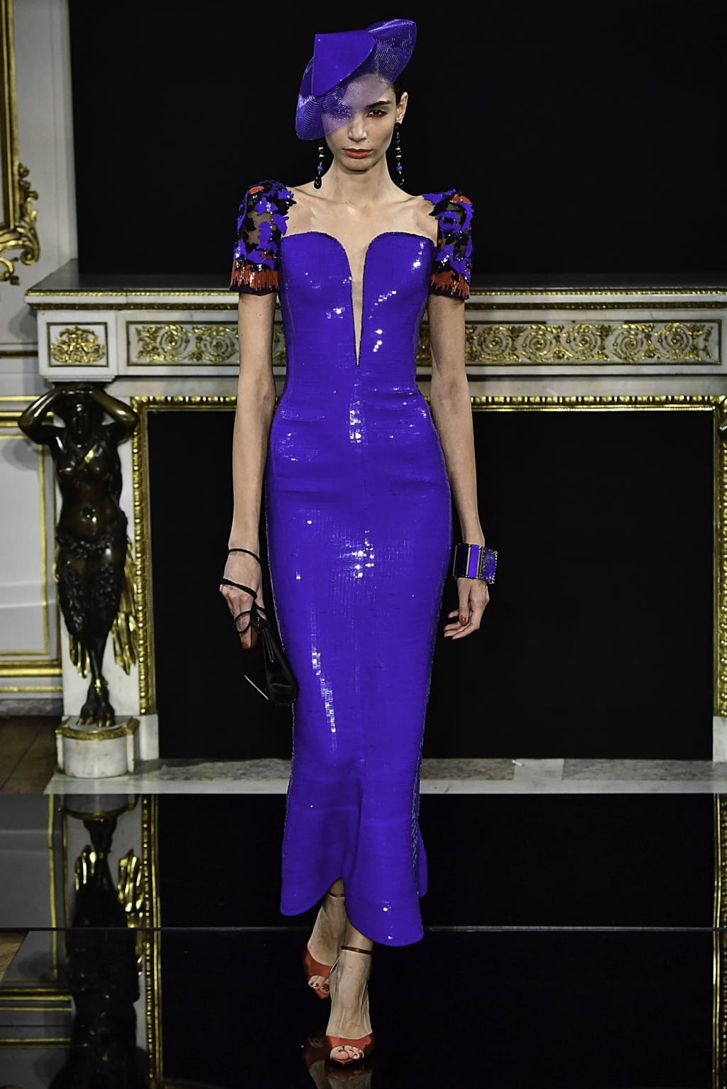 Fashion Week Paris Spring/Summer 2019 look 52 from the Giorgio Armani Privé collection couture